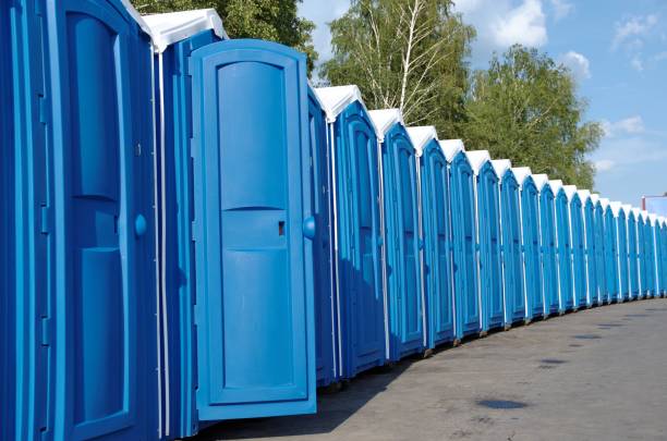 Best Affordable portable toilet rental  in Tokeneke, CT